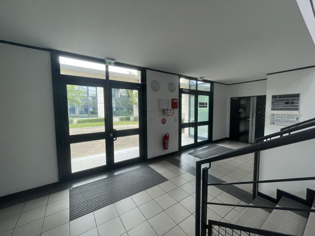 Bureau Créteil 542m² Location bureau Créteil Val-de-Marne OLBUR2206885 0